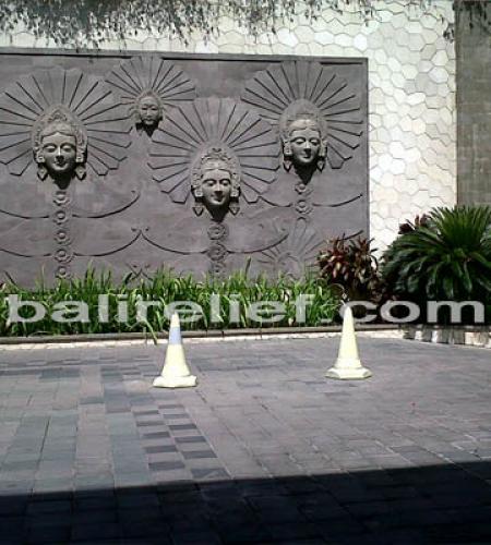 Relif Moderen Bali Relief